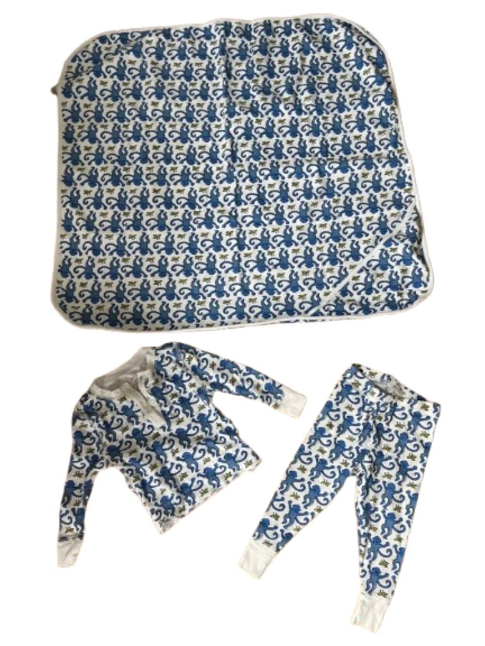 Roberta Roller Rabbit baby3 pc set Pajama top/bottom w/ Matching Blanket/towel